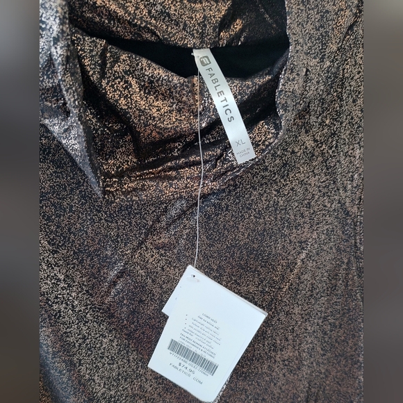 💫Host Pick 💫 Fabletics Liora Vest in Bronze & Black XL - Picture 2 of 6